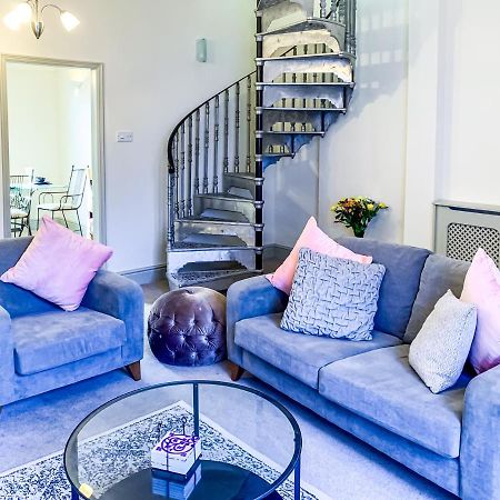 The Vines - Stunning Period Home With Free Parking Йорк Екстериор снимка