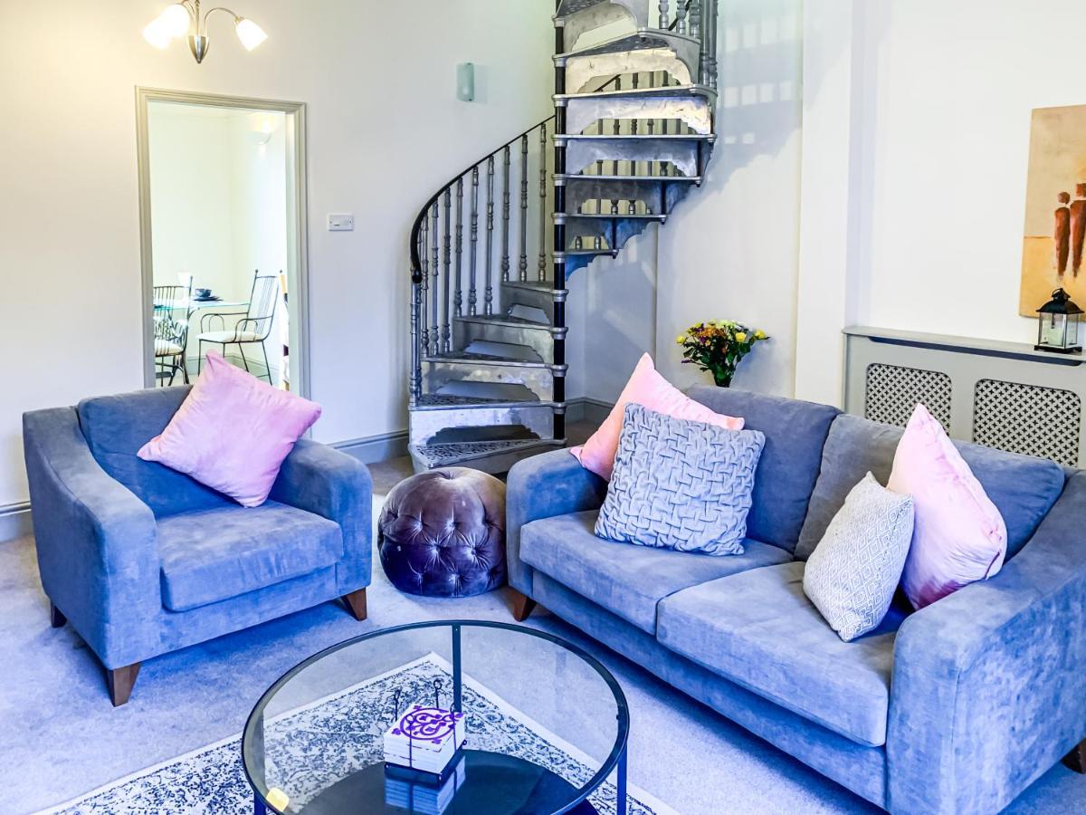 The Vines - Stunning Period Home With Free Parking Йорк Екстериор снимка