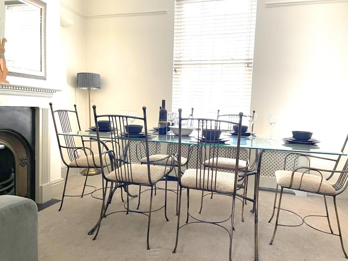 The Vines - Stunning Period Home With Free Parking Йорк Екстериор снимка